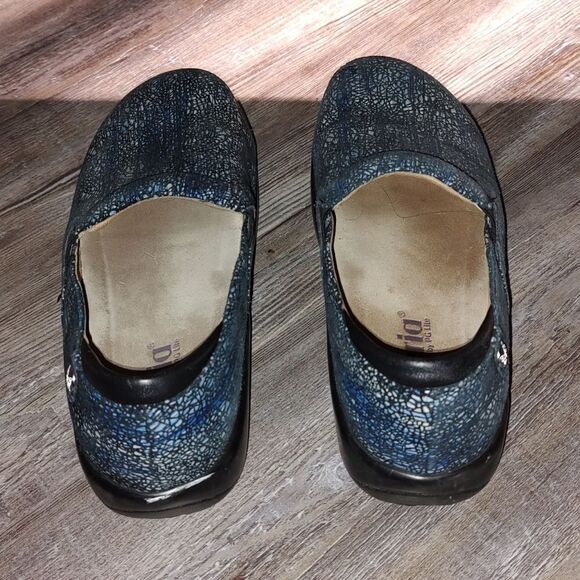 Alegria Keli Professional Shoe Women's Size 39 Blue Crackle Pop Print Black Sole - Picture 4 of 8